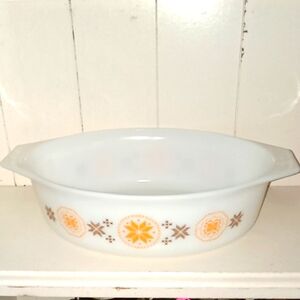 Vintage Floral Patterned White,Brown,and orange Baking Dish,pyrex Town & Country